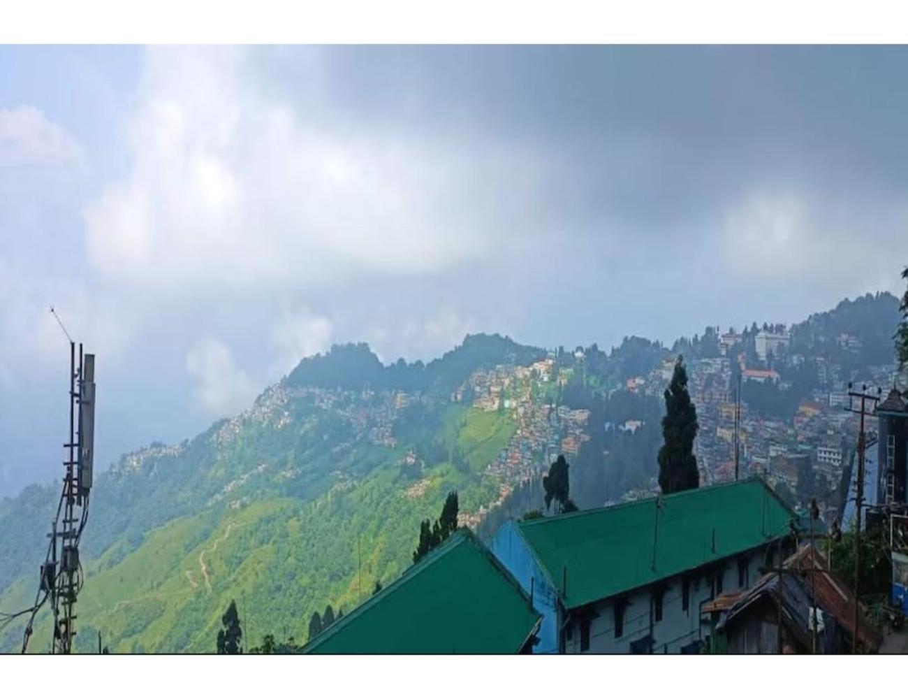 Sona Lodge, Siliguri Ngoại thất bức ảnh