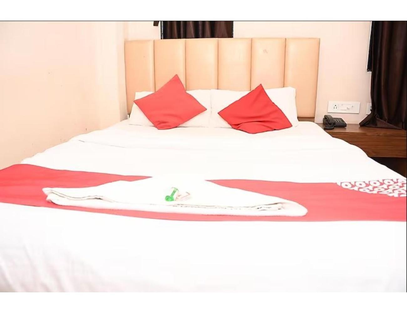 Sona Lodge, Siliguri Ngoại thất bức ảnh