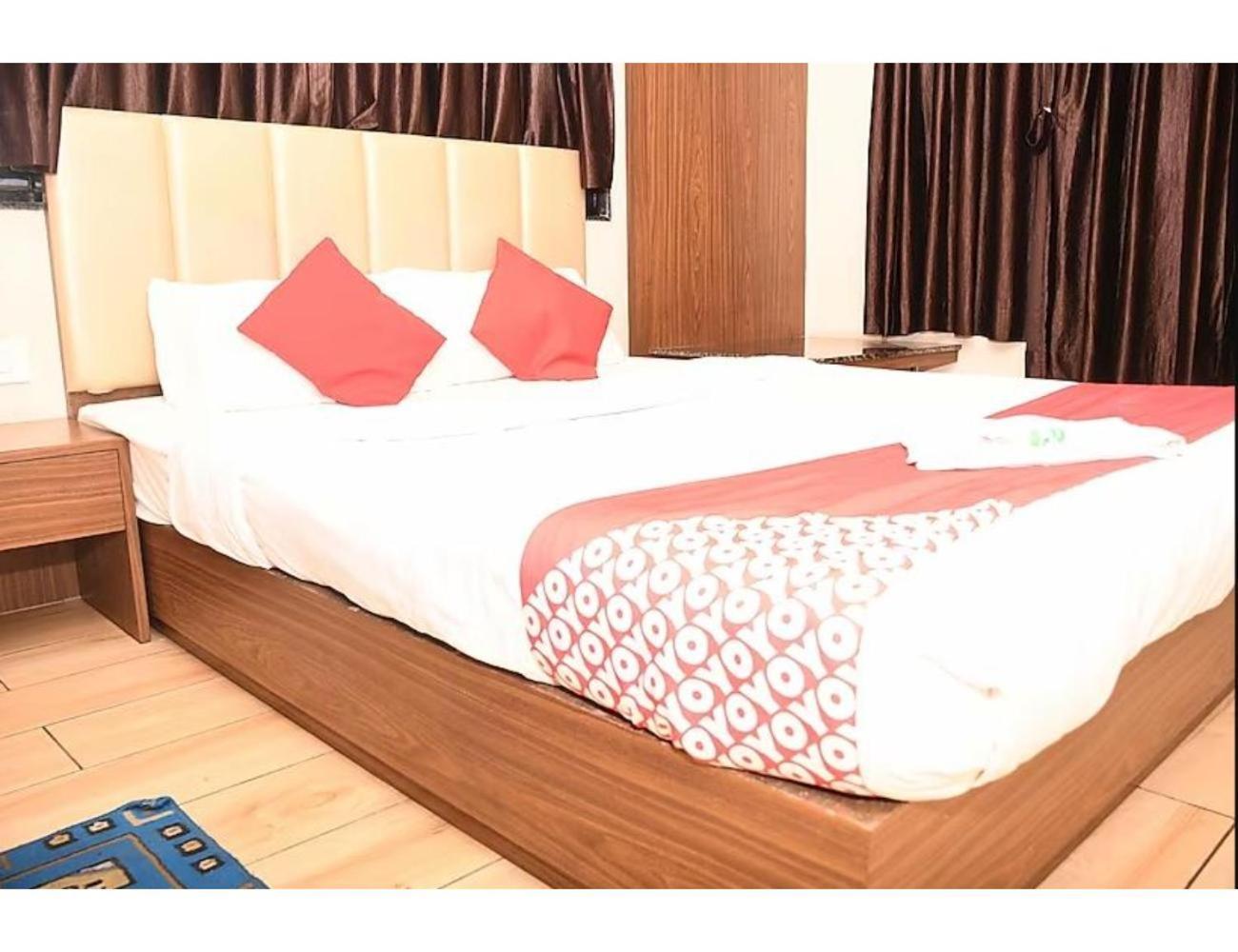 Sona Lodge, Siliguri Ngoại thất bức ảnh
